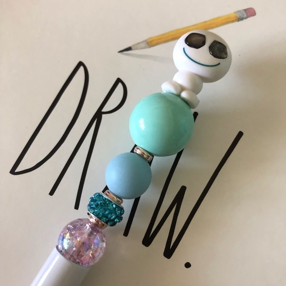 Disney Doorables: Frozen: Snowgie handmade beaded pen